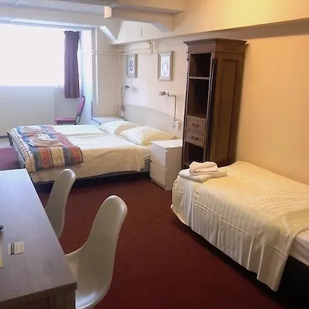 Anna Hotel 3*